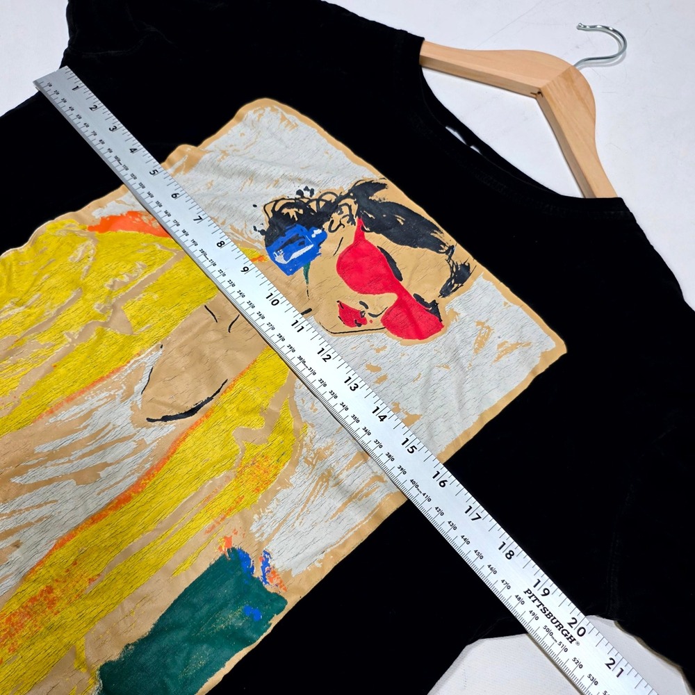 Meet Sixty Graphic Tee Women Medium Black Pop Art Fashion Style Short Sleeve Top - Picture 3 of 5